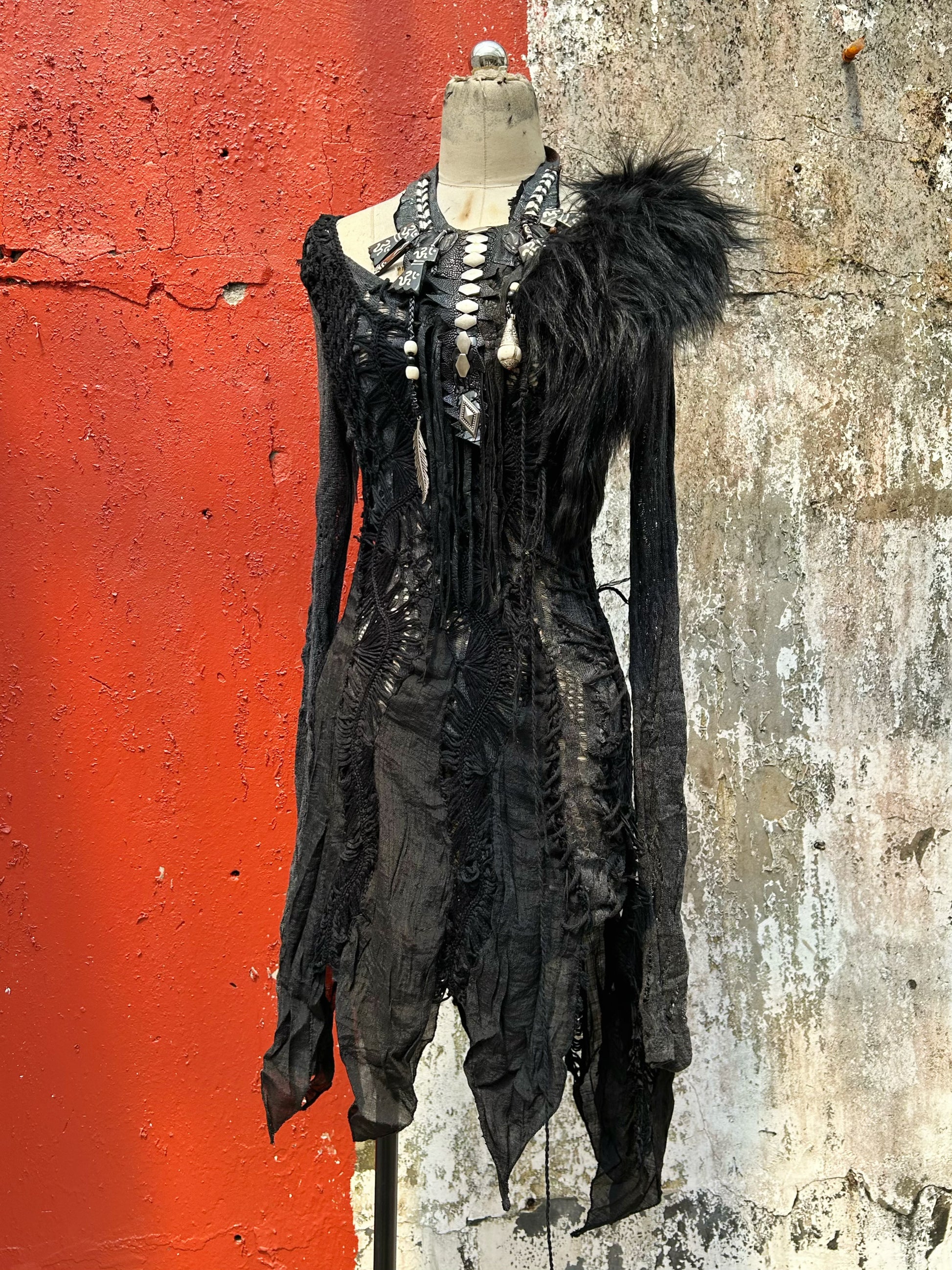 S04-Dress