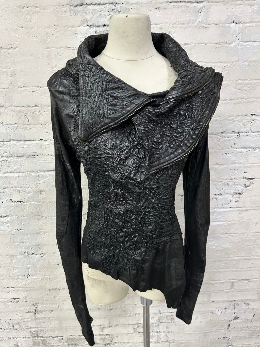 H04-Erosion Skin LS