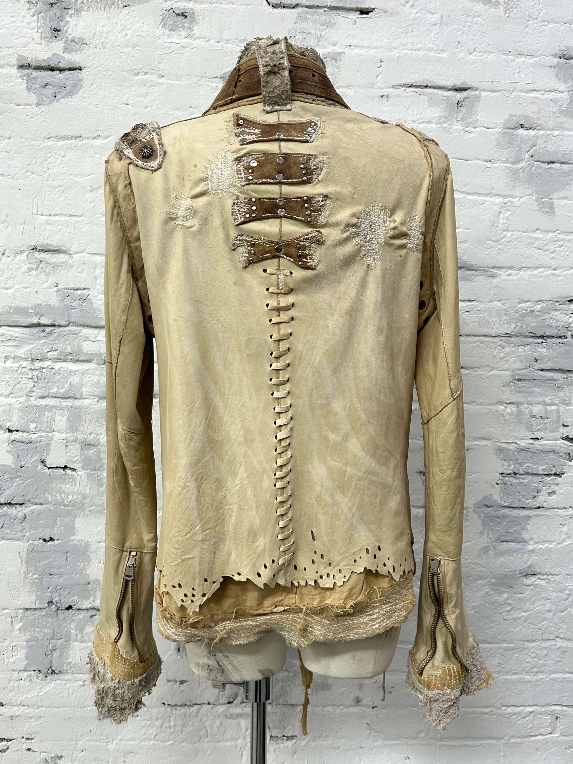 H06-Ivory Scar Jacket