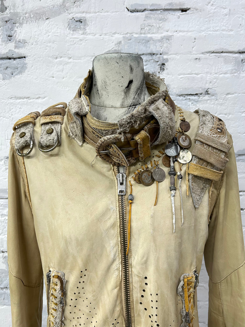 H06-Ivory Scar Jacket