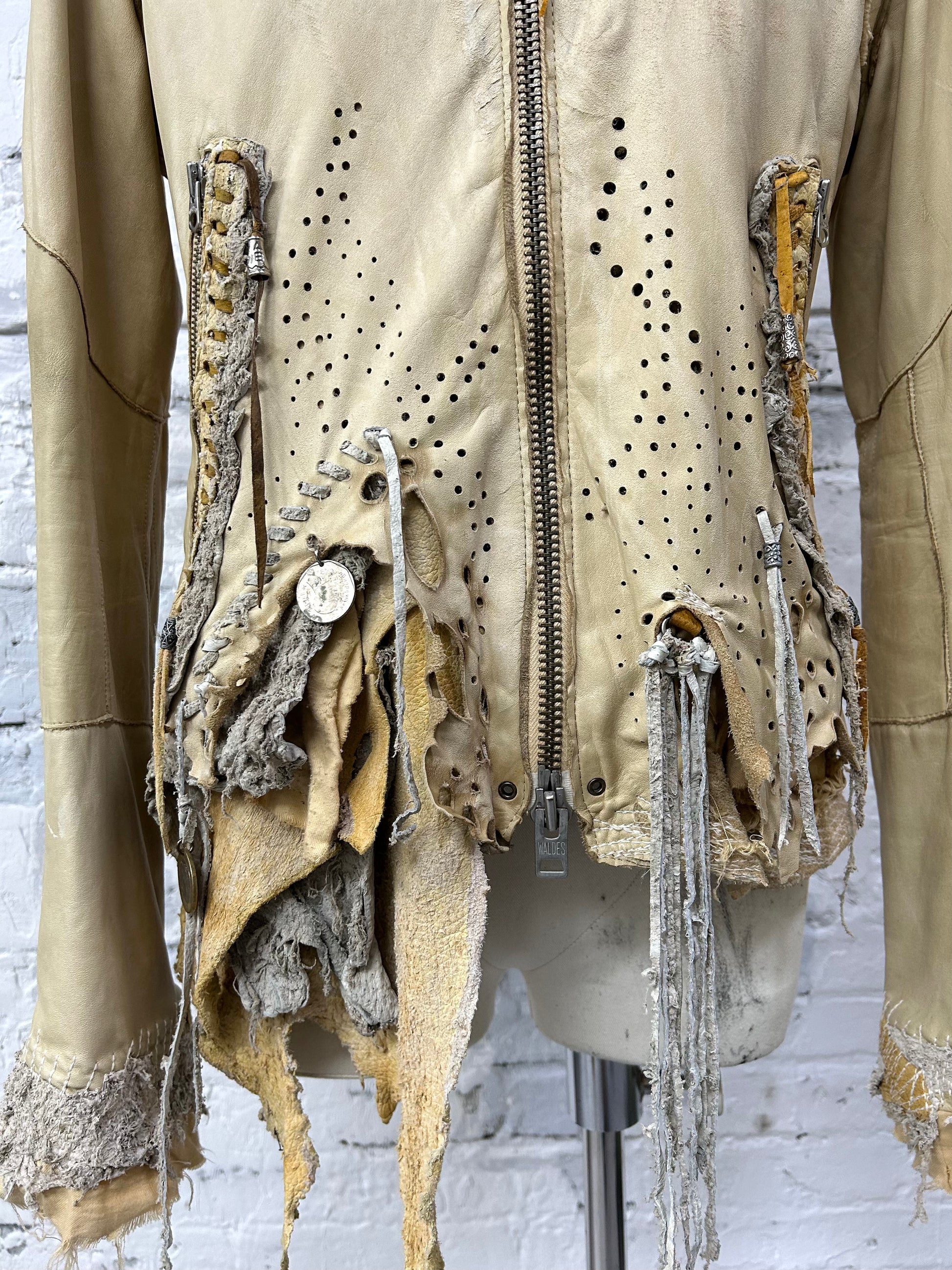 H06-Ivory Scar Jacket