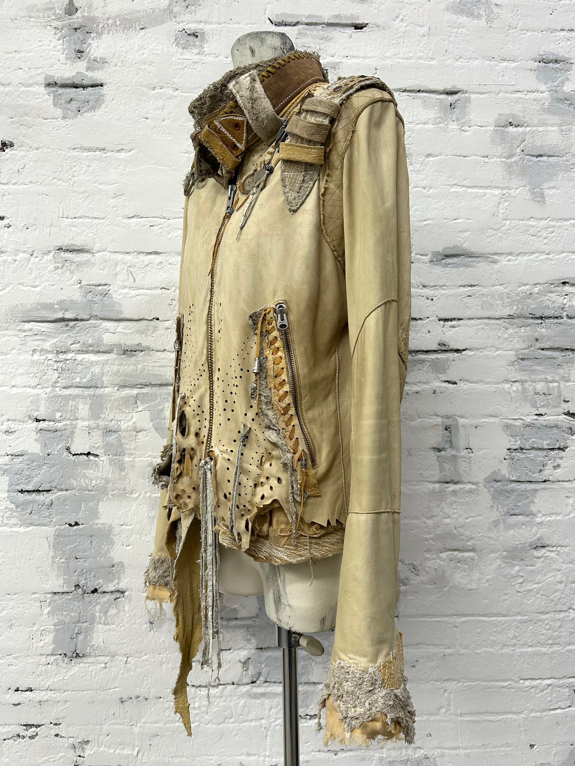 H06-Ivory Scar Jacket
