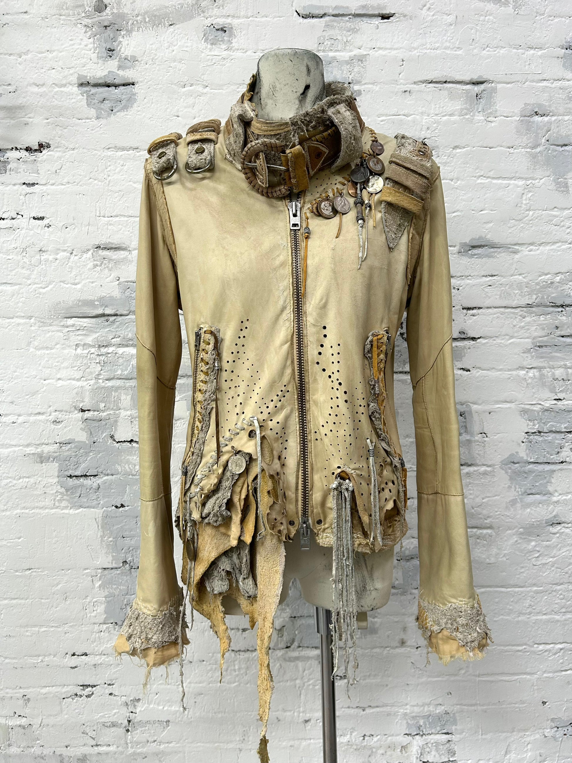 H06-Ivory Scar Jacket