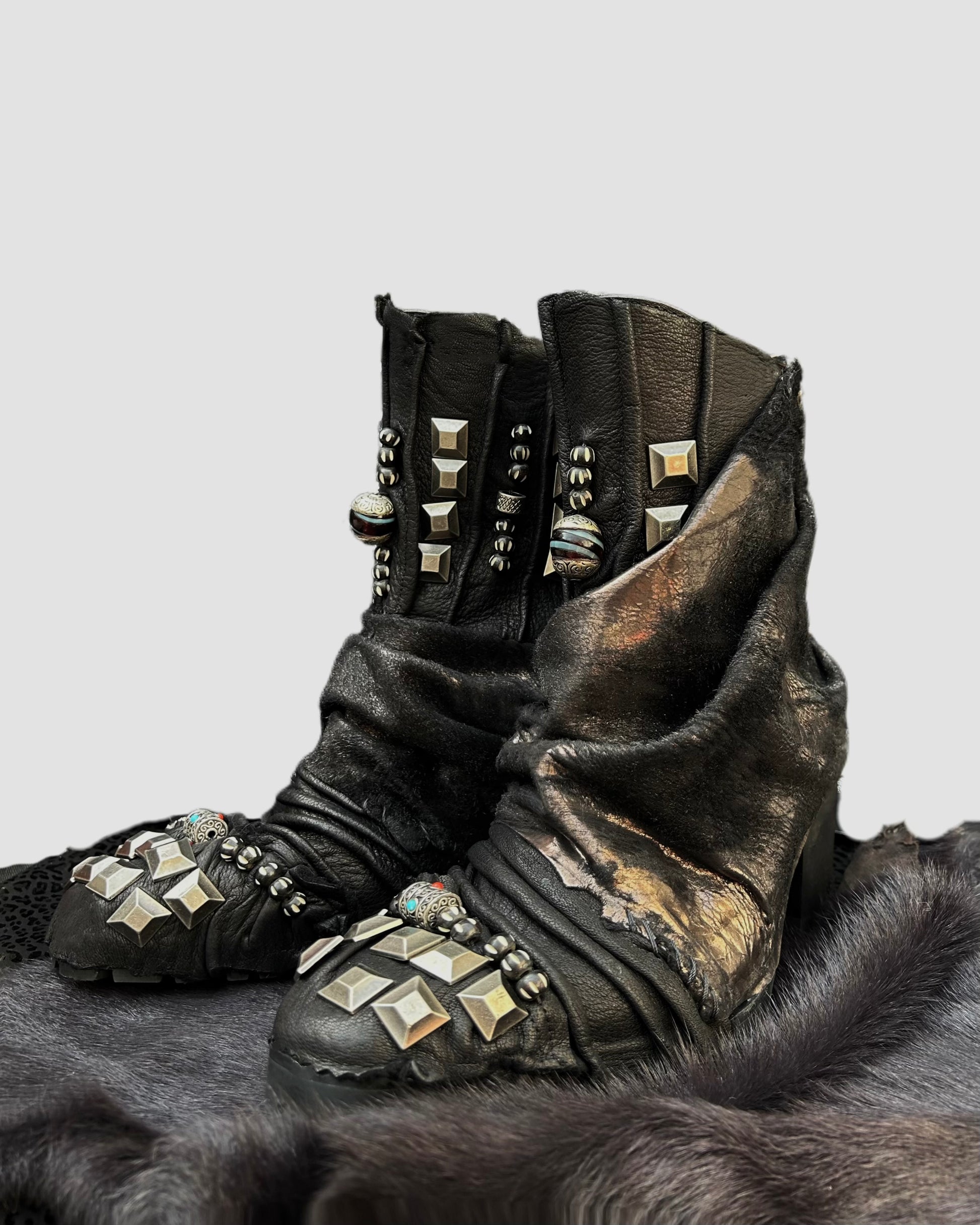 S07-Detachable Leather Boots