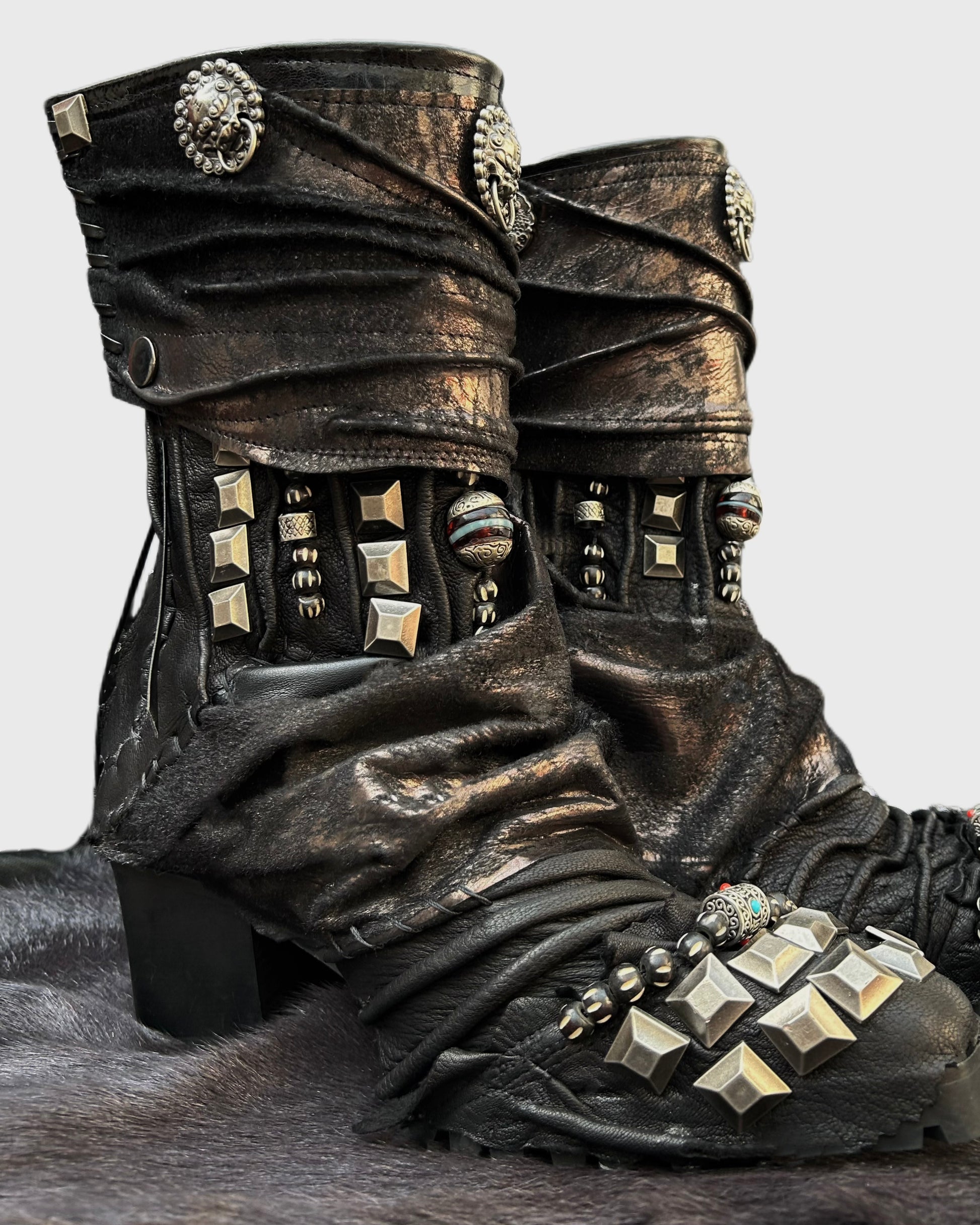 S07-Detachable Leather Boots