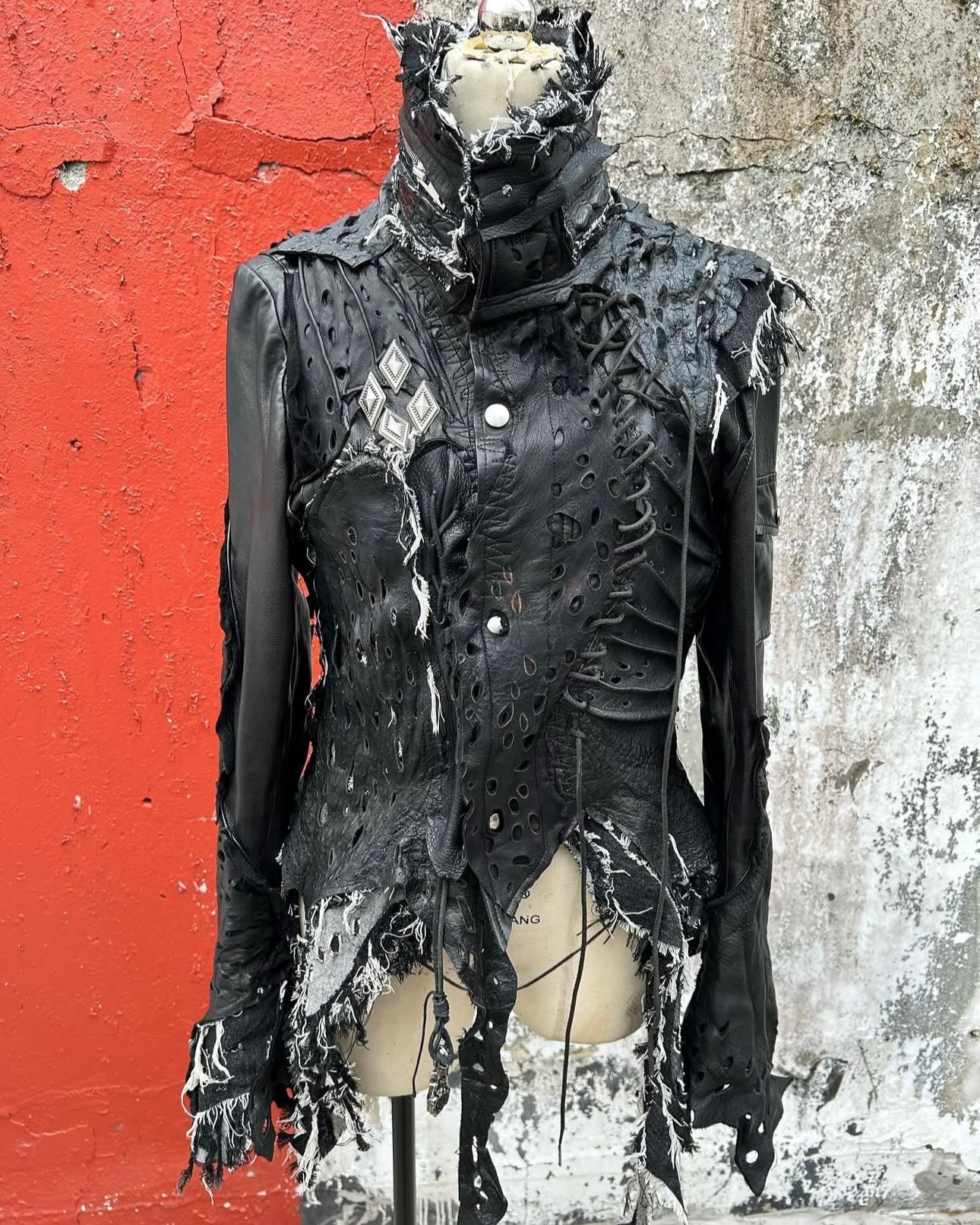 S04-Leather jacket