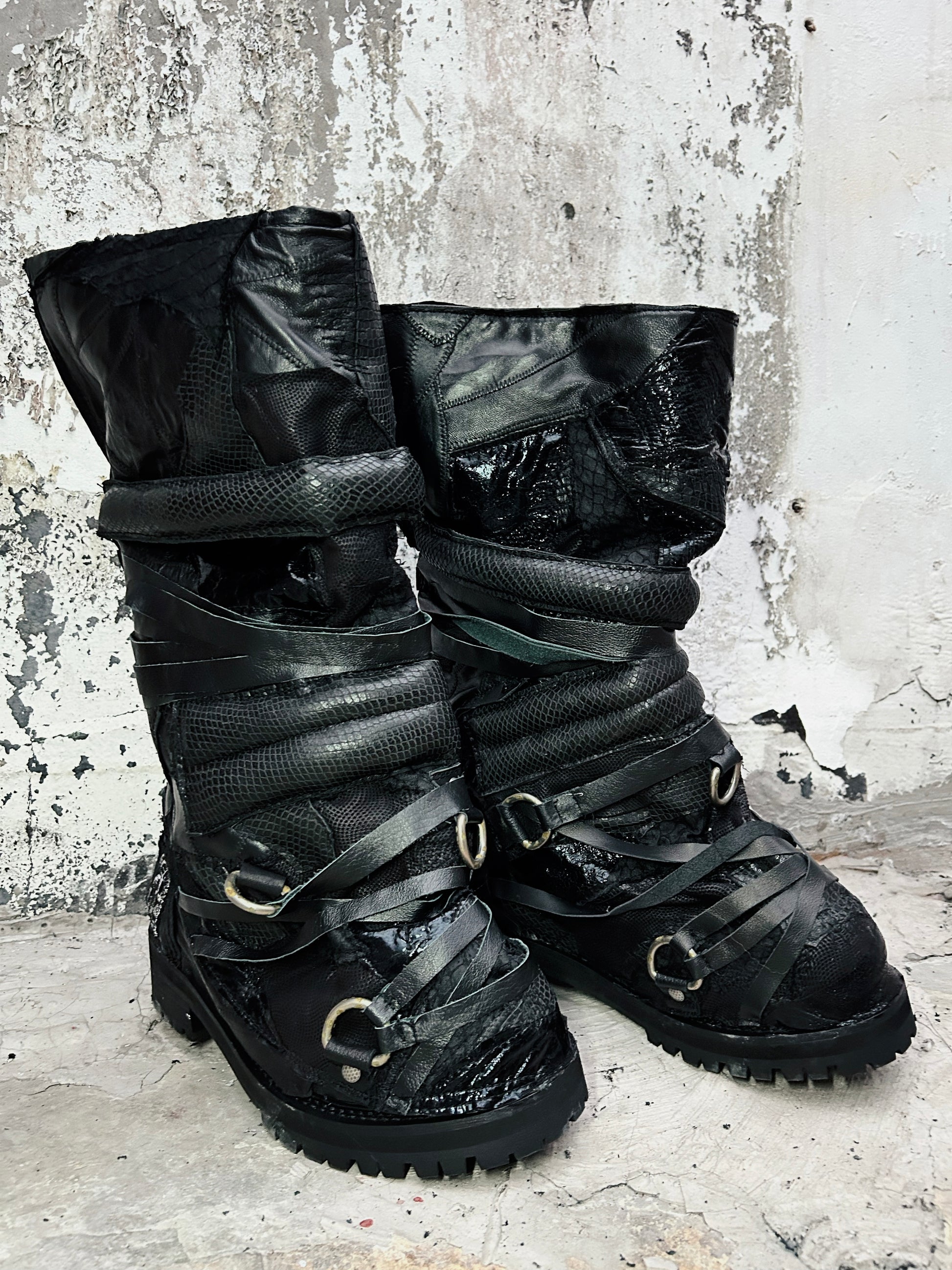 S12-Warden Bind Boots