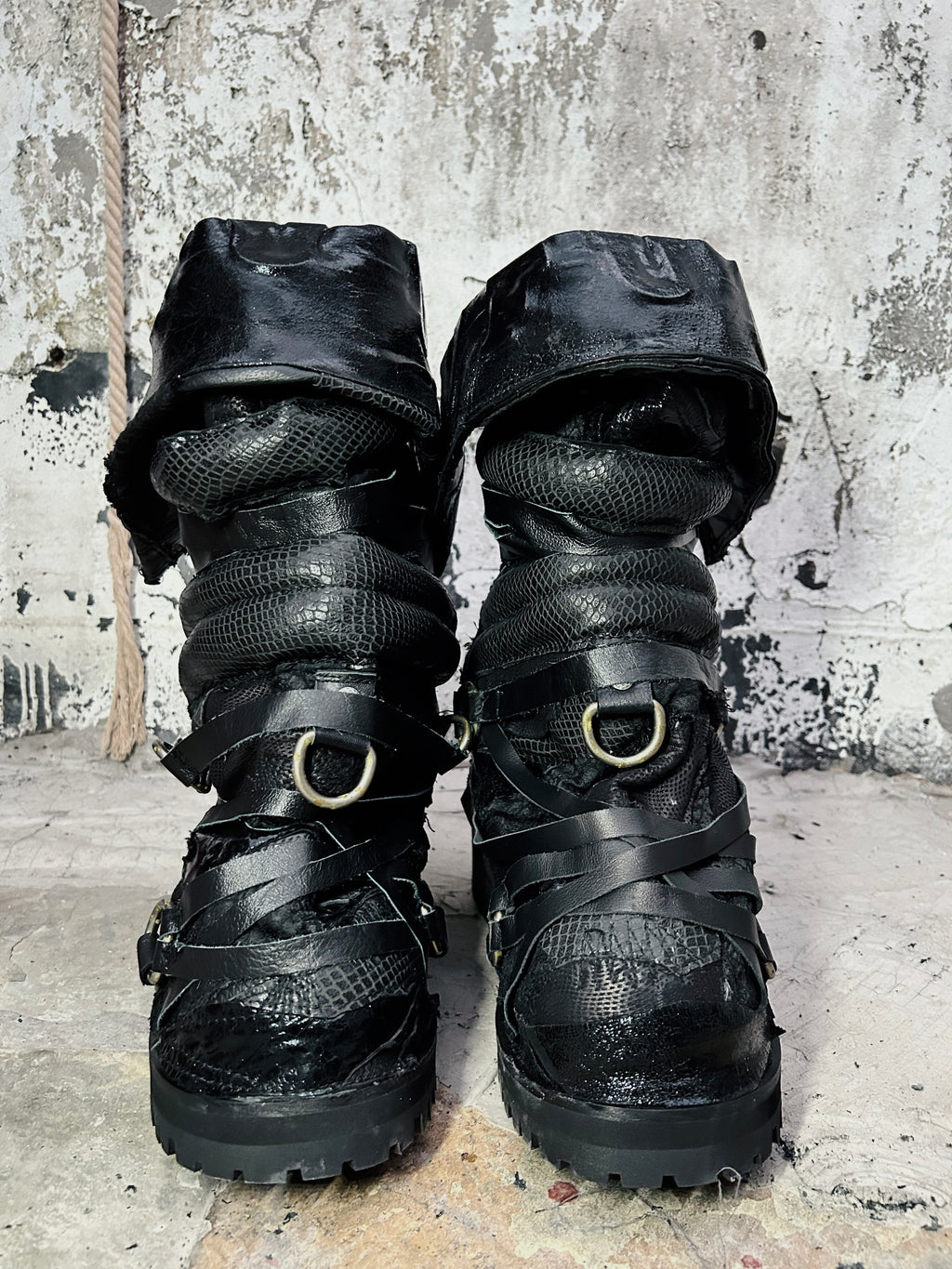 S12-Warden Bind Boots