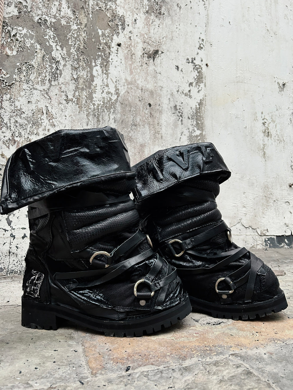 S12-Warden Bind Boots