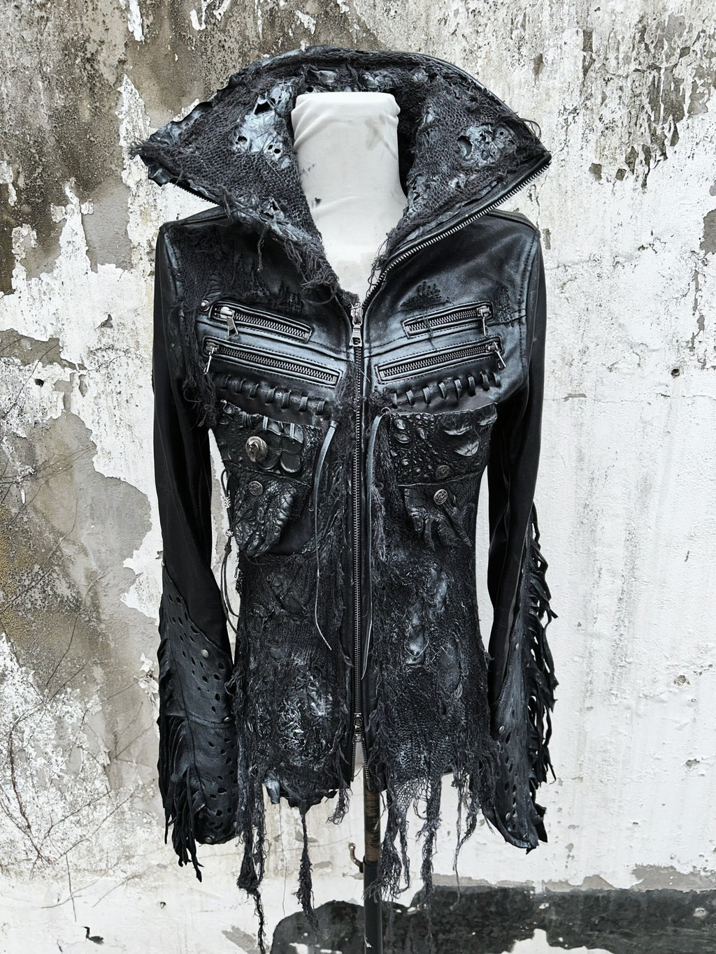 S12-Morphic-01 / R Jacket