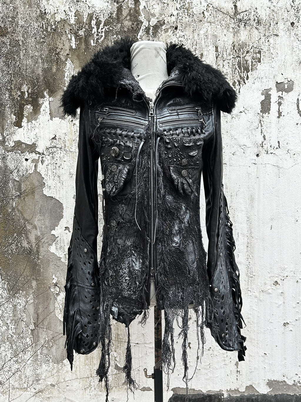 S12-Morphic-01 / R Jacket