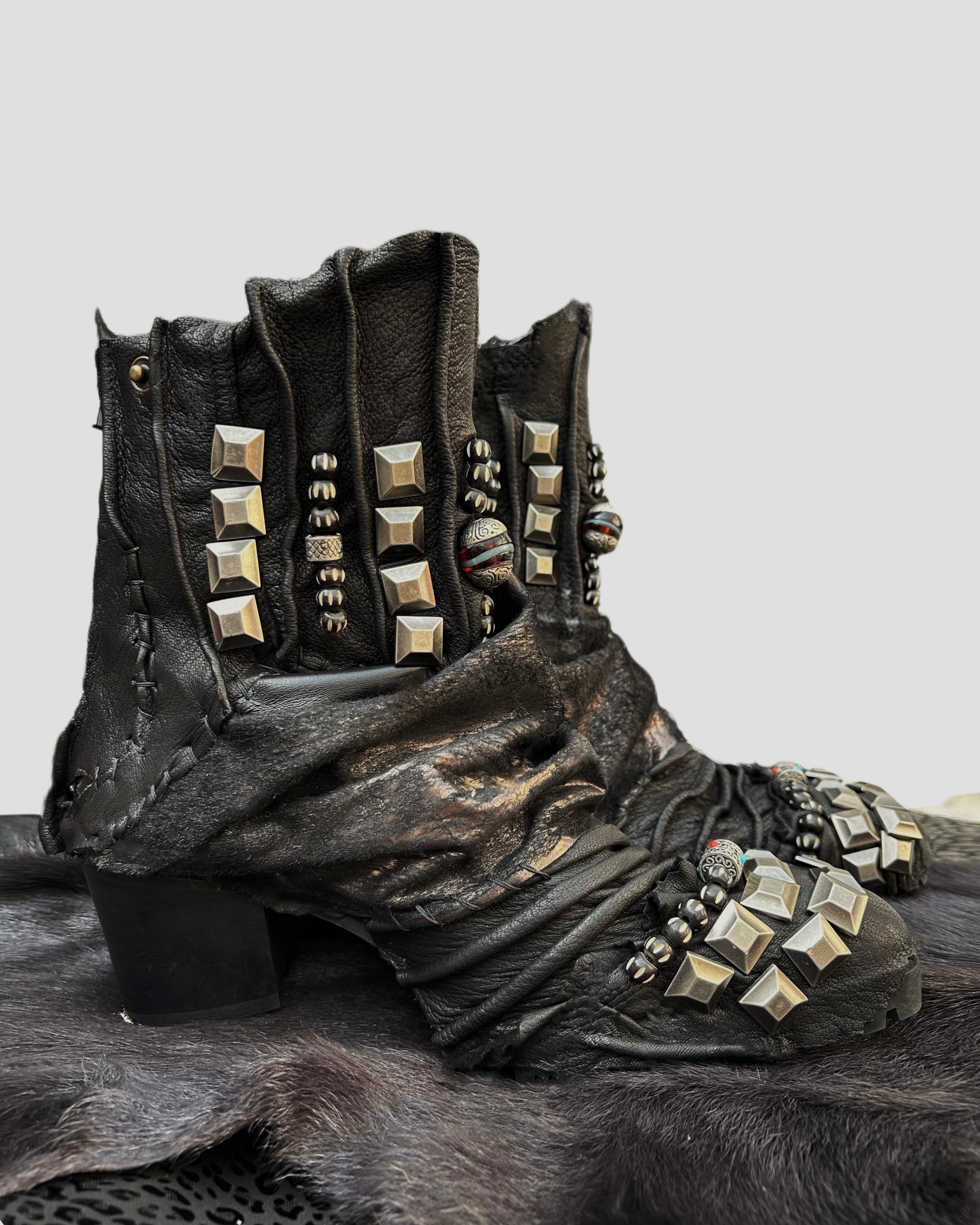 S07-Detachable Leather Boots
