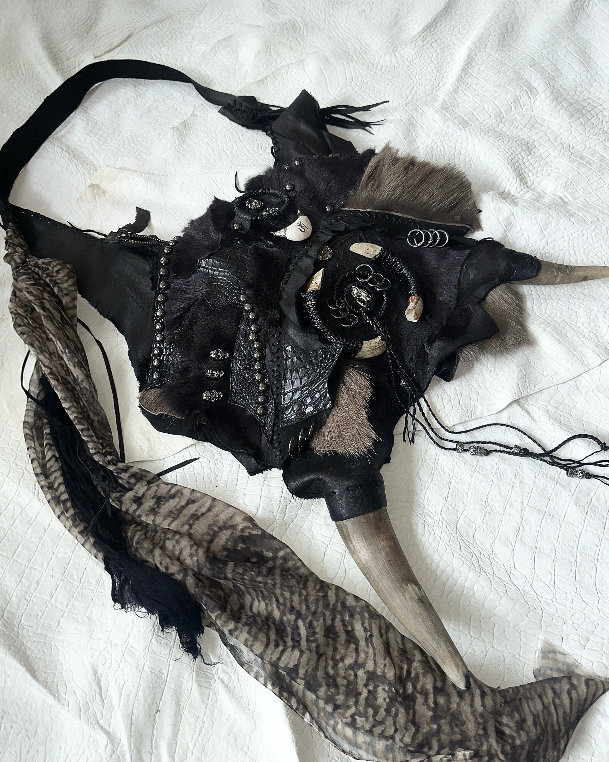 S07- Leather bag