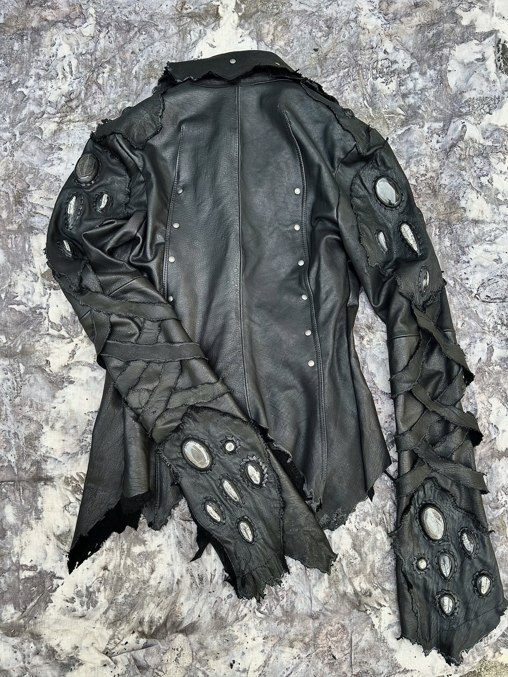 H01-Sto.Embedded Tailoring