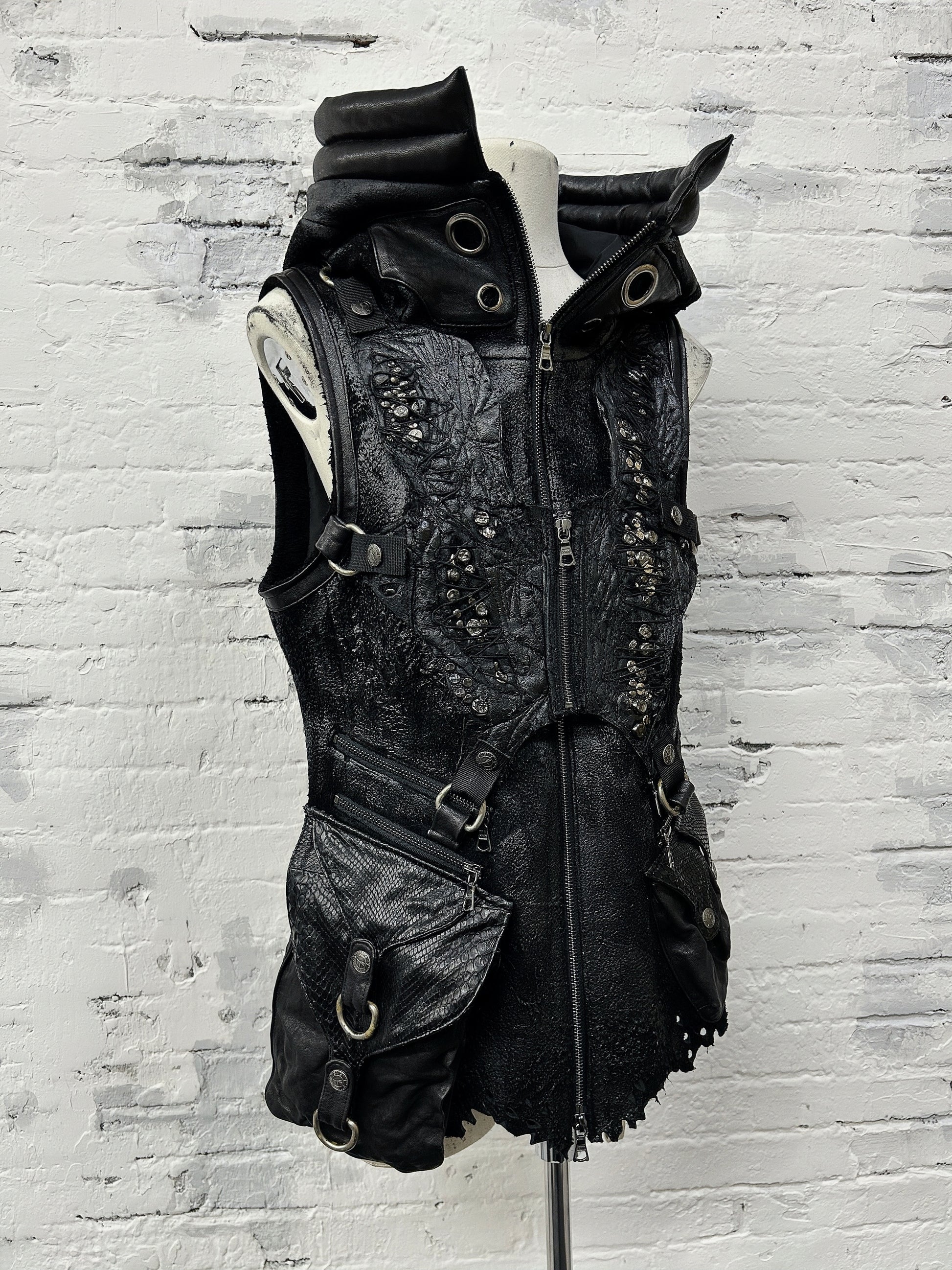 H04-Warden Bind Vest 0.2