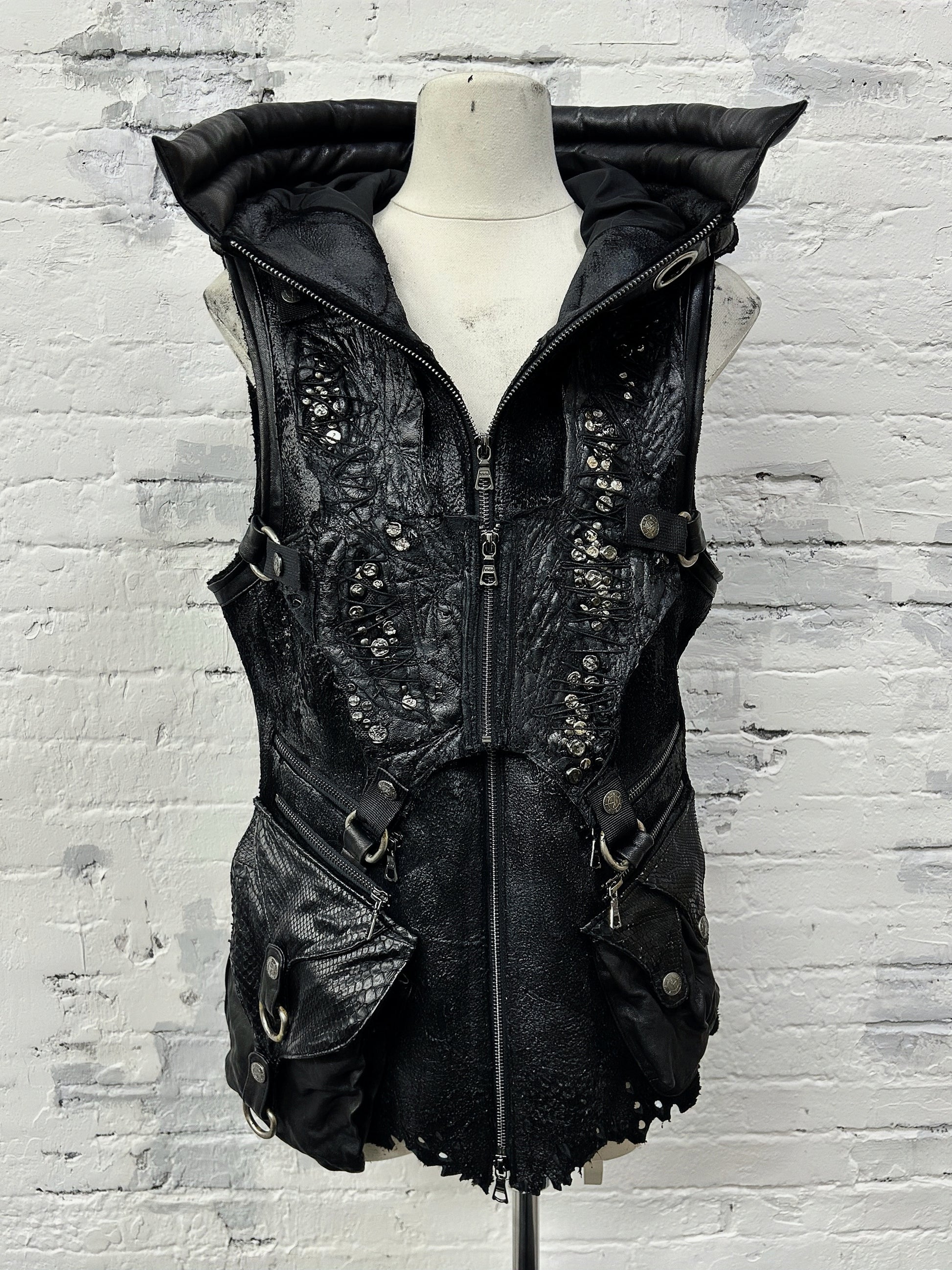 H04-Warden Bind Vest 0.2