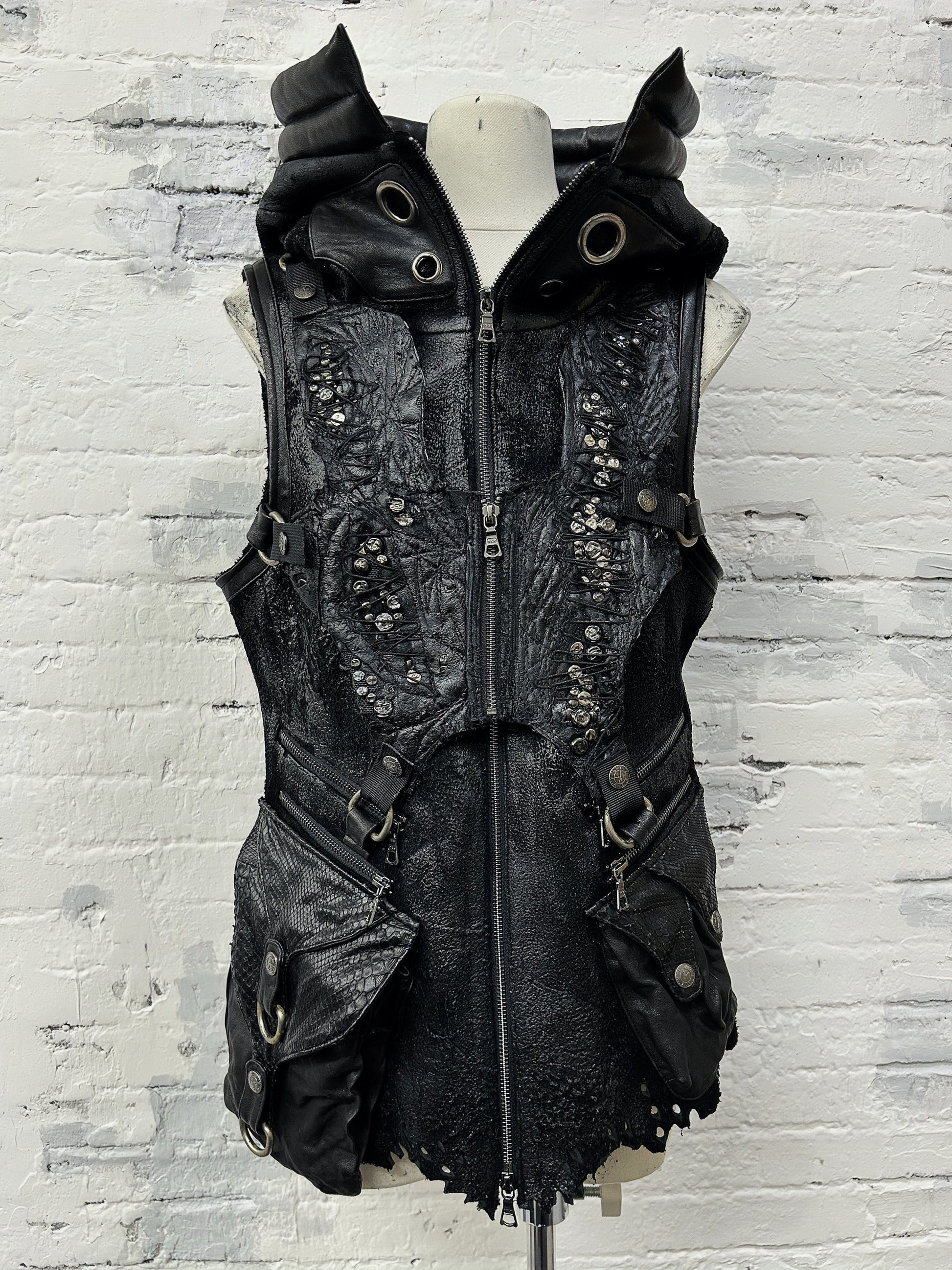 H04-Warden Bind Vest 0.2