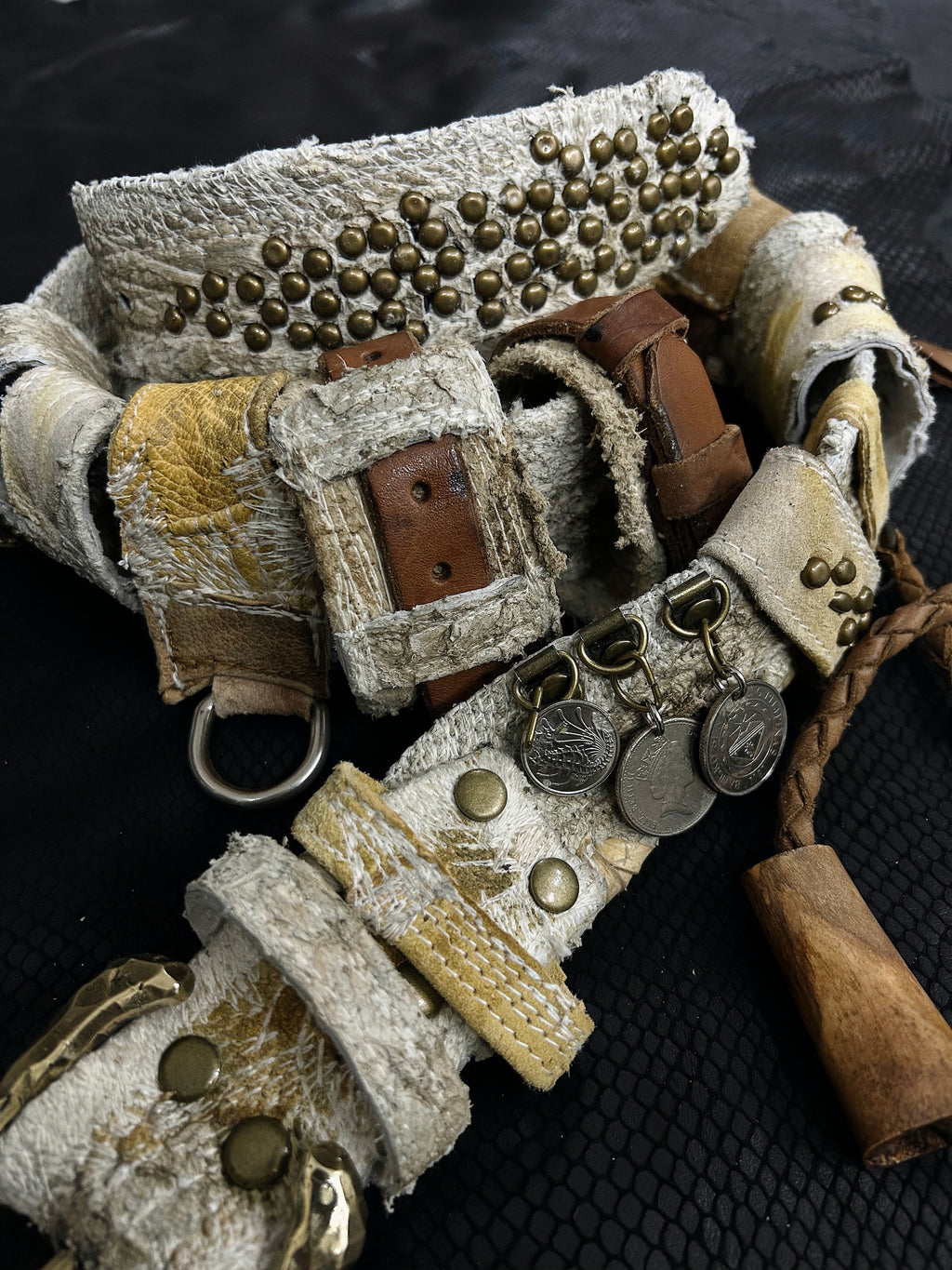 H07-Ivory Scar Belt