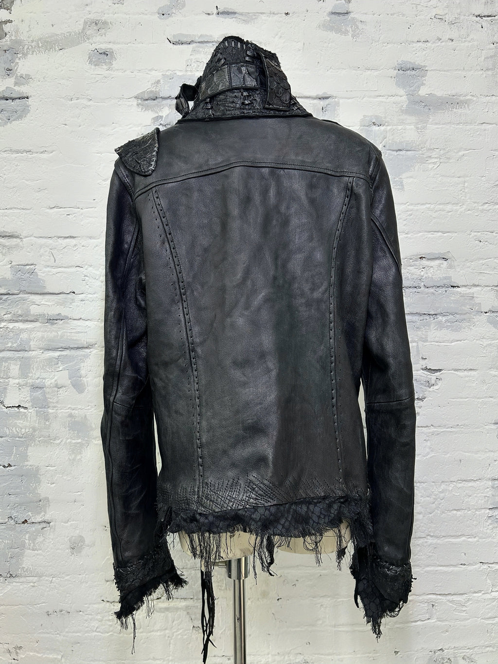 H09-Ebony Scar Jacket
