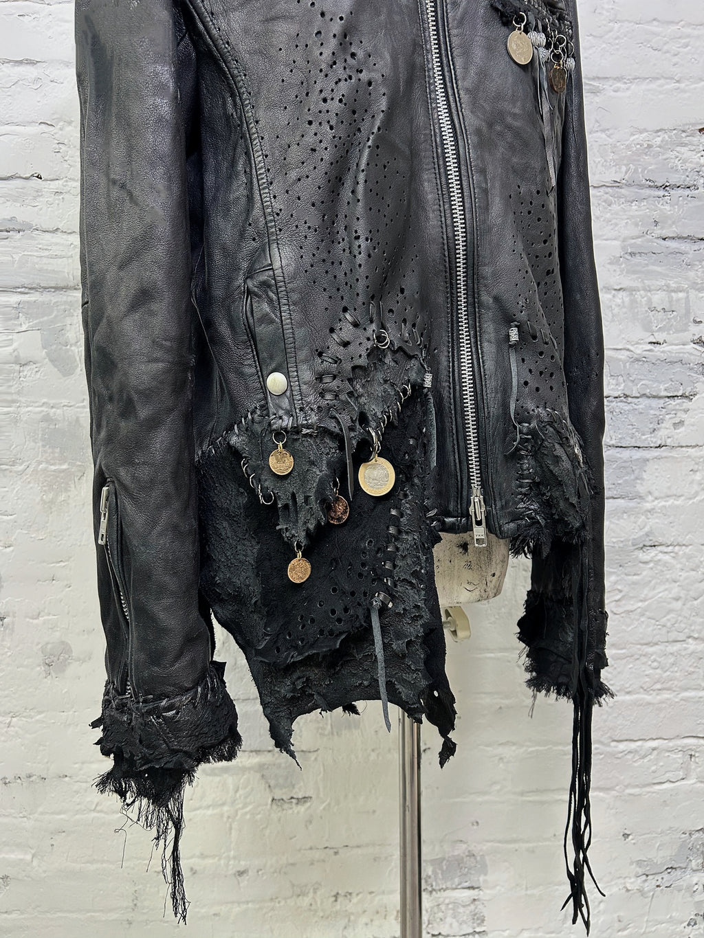 H09-Ebony Scar Jacket